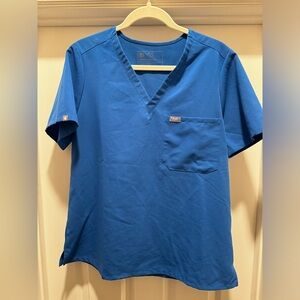 FIGS Catarina One-Pocket Scrub Top